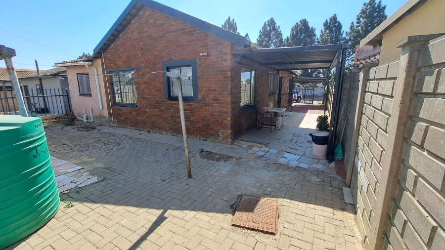 3 Bedroom Property for Sale in Heidedal Free State